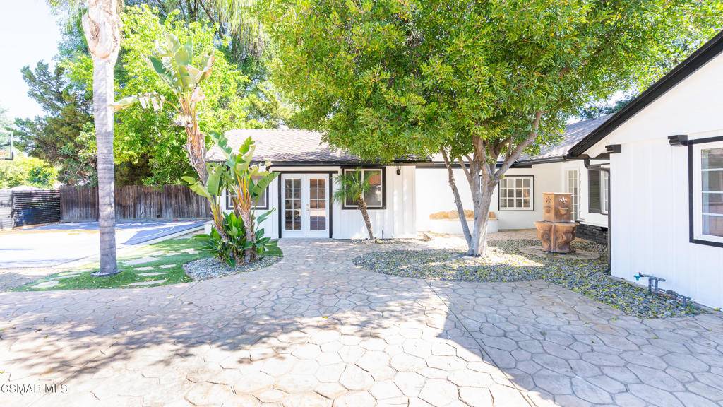 Tarzana, CA 91356,5726 Donna AVE