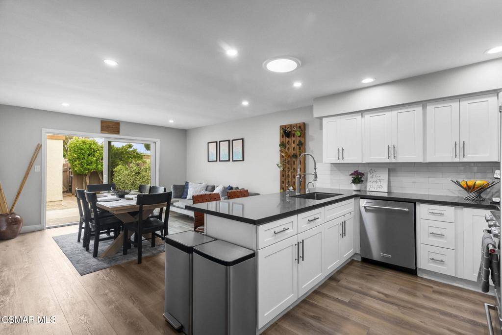 Westlake Village, CA 91361,32140 Watergate RD