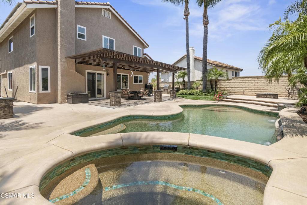 4016 Blairwood DR, Moorpark, CA 93021