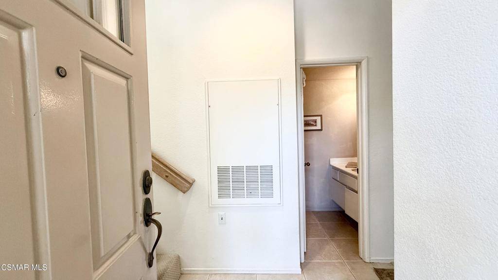 Oak Park, CA 91377,5824 Oak Bend LN #108
