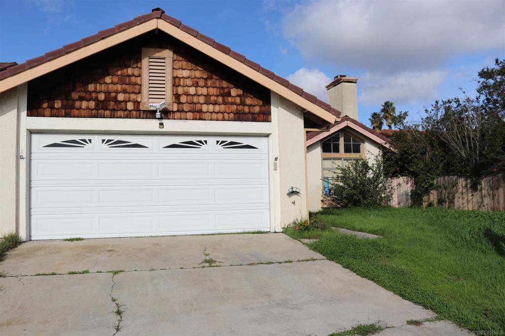 7528 Flanders Dr, San Diego, CA 92126