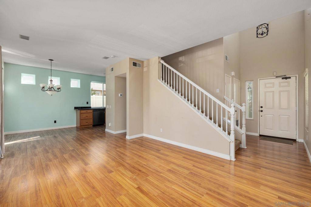San Marcos, CA 92078,590 Summerholly Dr
