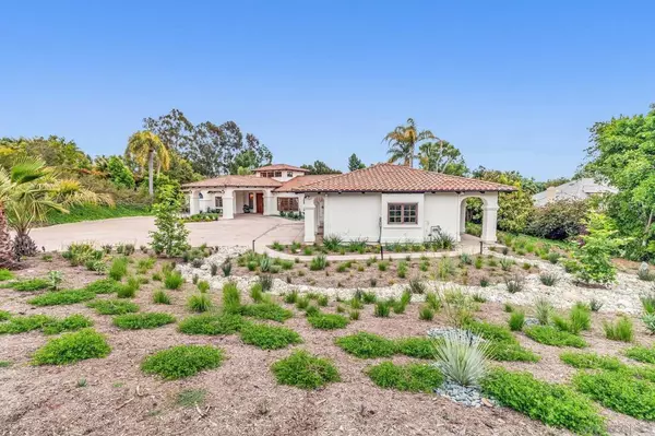 Rancho Santa Fe, CA 92067,16655 Via Lago Azul