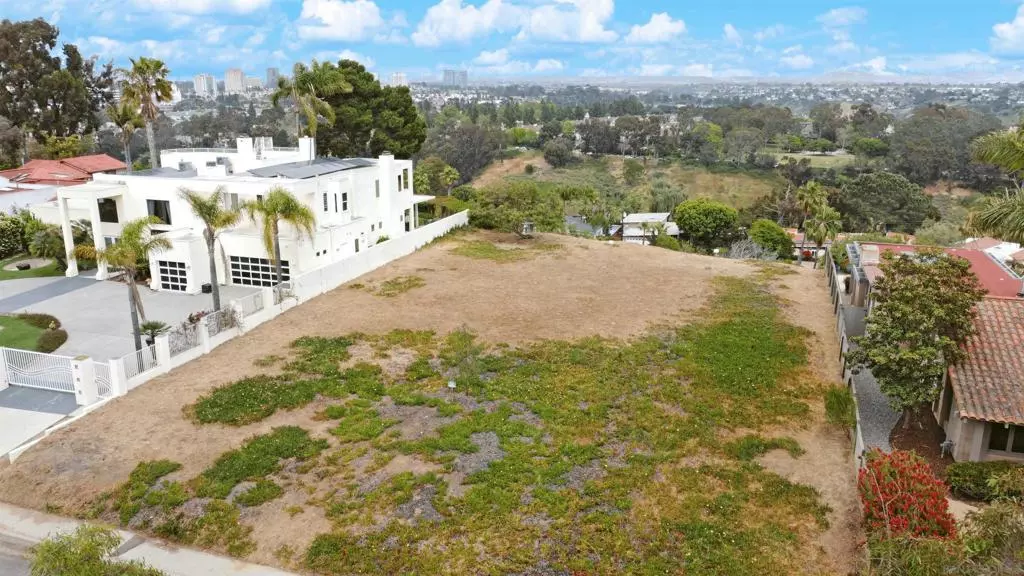 8341 La Jolla Scenic Dr N, La Jolla, CA 92037