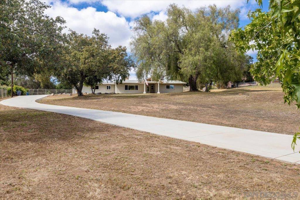 Valley Center, CA 92082,14010 Hilldale Rd
