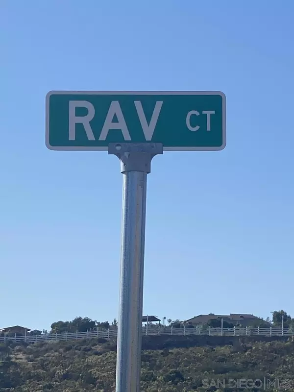 Jamul, CA 91935,0 Rav Ct 7