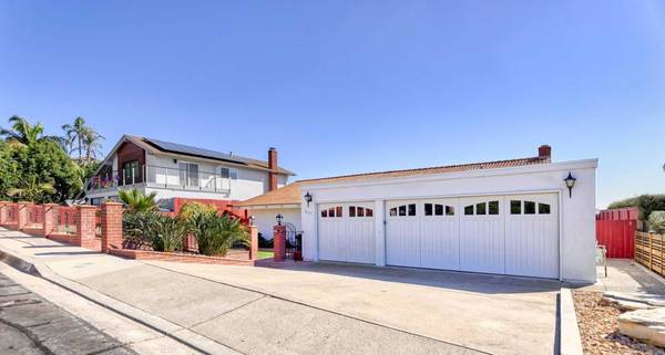 2157 Harbour Heights Road, Pacific Beach (san Diego), CA 92109