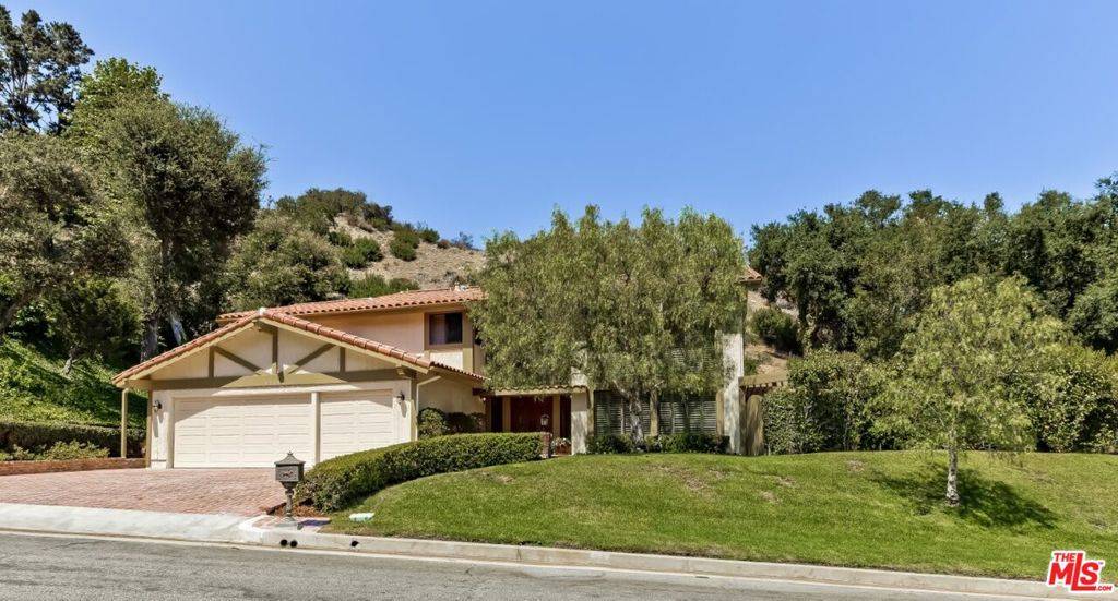 Pacific Palisades, CA 90272,17792 Camino De Yatasto
