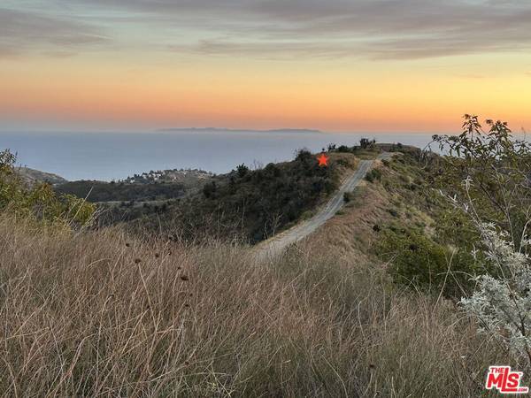 Malibu, CA 90265,0 Ramera Motorway