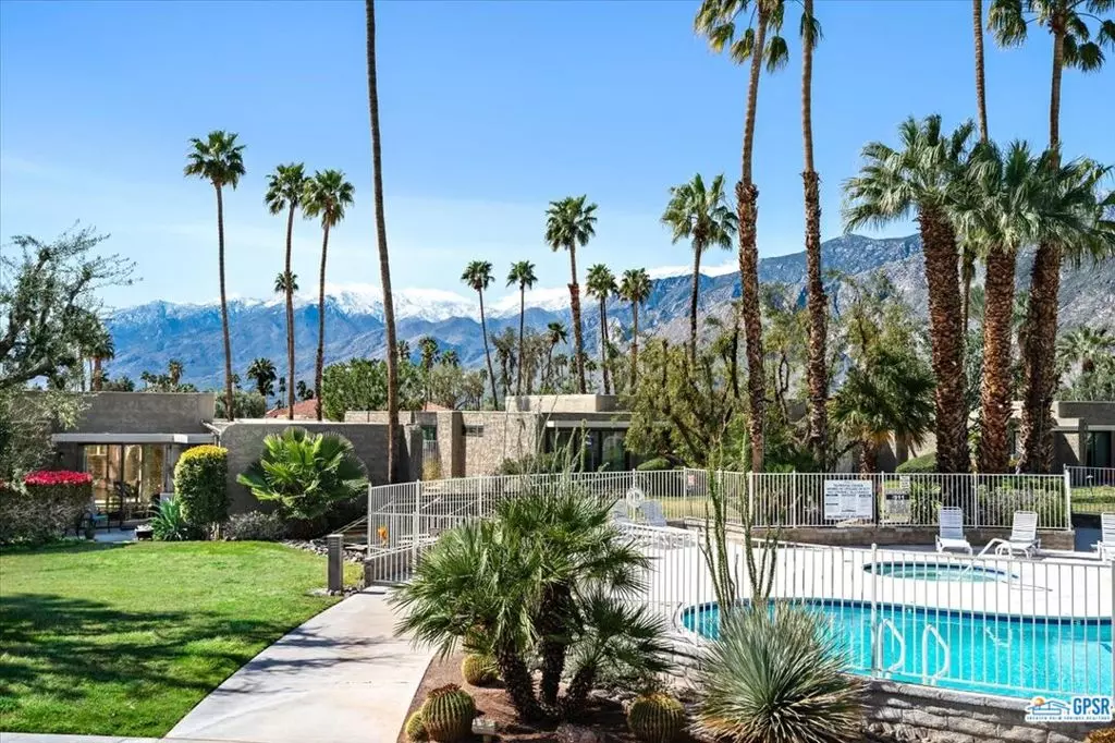 Palm Springs, CA 92262,1872 Tamarisk RD