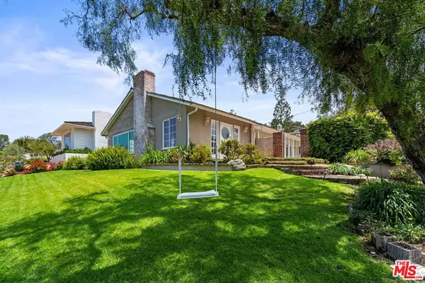 Palos Verdes Estates, CA 90274,1701 Espinosa CIR