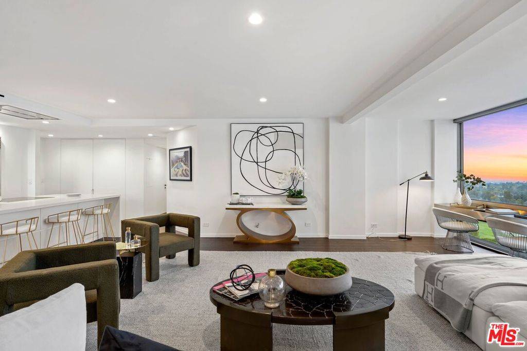 2222 AVENUE OF THE STARS #1402, Los Angeles, CA 90067