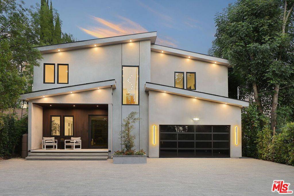 5186 Gloria AVE, Encino, CA 91436