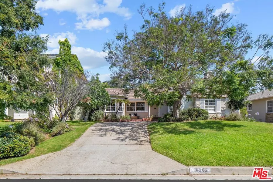 16945 Livorno DR, Pacific Palisades, CA 90272