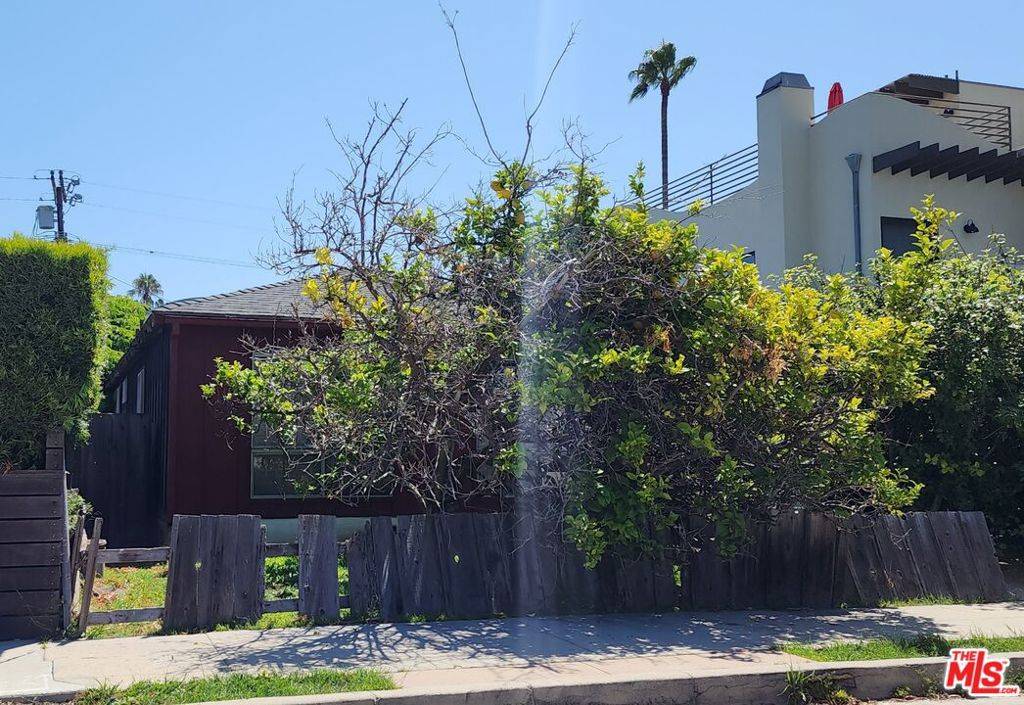 Venice, CA 90291,2408 Boone AVE