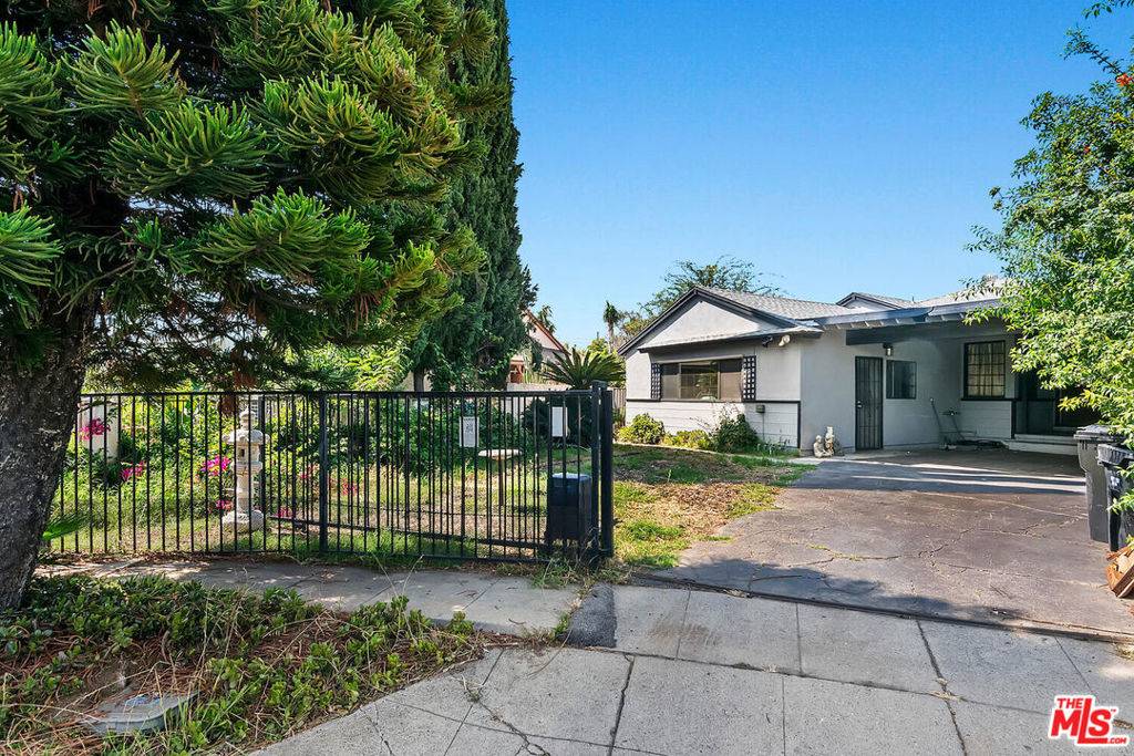 10859 Vena AVE, Mission Hills (san Fernando), CA 91345