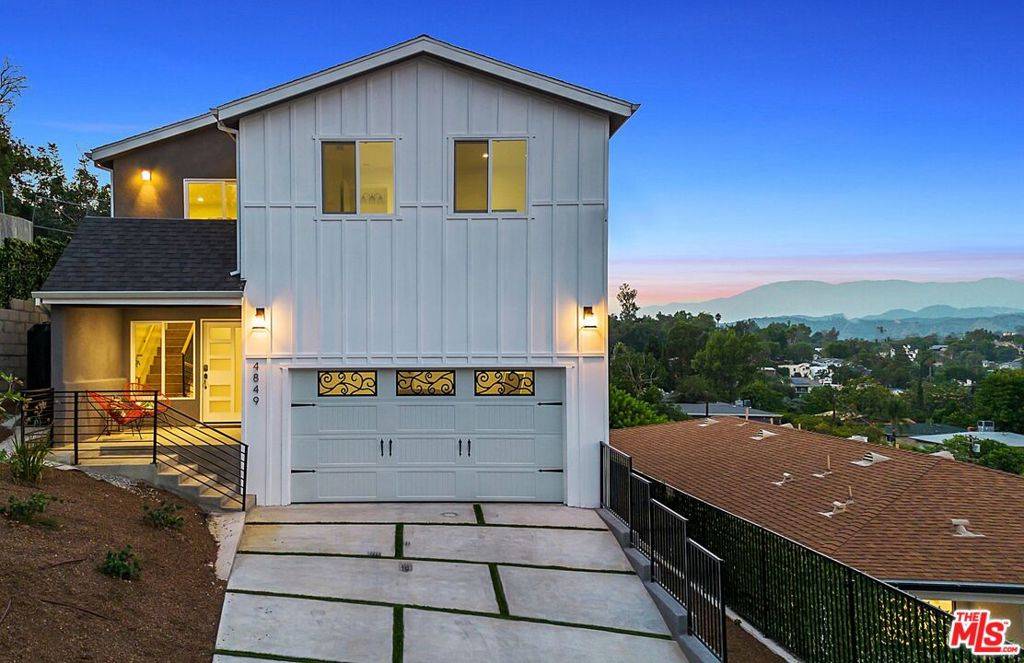 Los Angeles, CA 90042,4849 Eldred ST