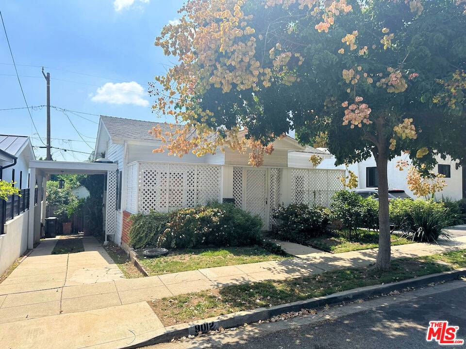 9012 Dicks ST, West Hollywood, CA 90069