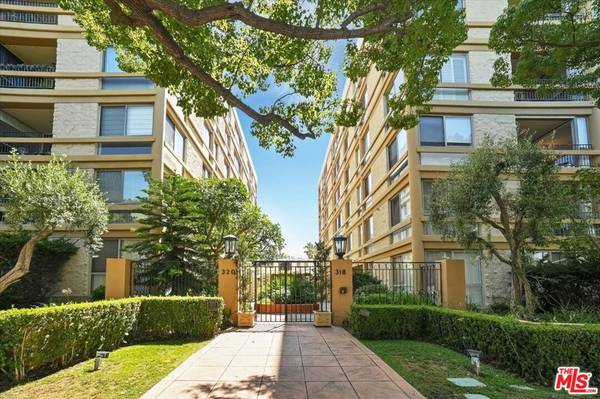 318 N Maple DR #208, Beverly Hills, CA 90210