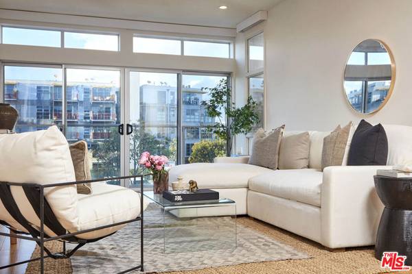 4215 Glencoe AVE #228, Marina Del Rey, CA 90292