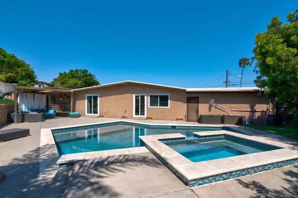 3040 Calypso Pl, San Diego, CA 92106