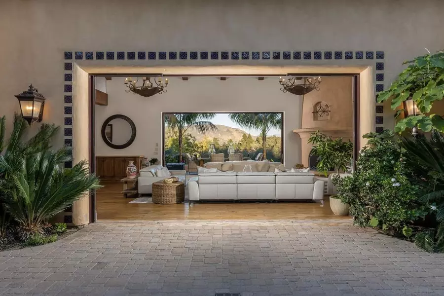 17133 El Mirador, Rancho Santa Fe, CA 92067