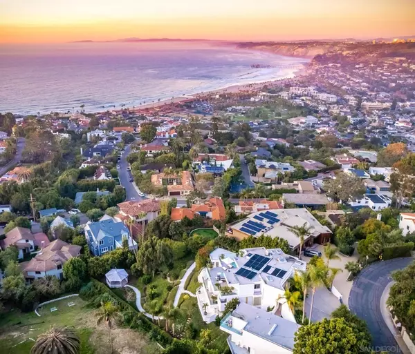 La Jolla, CA 92037,7651 Hillside Drive