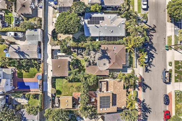 San Diego, CA 92109,1335 Tourmaline Street