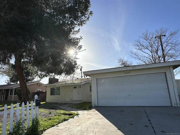 Lancaster, CA 93535,44949 5th St. E