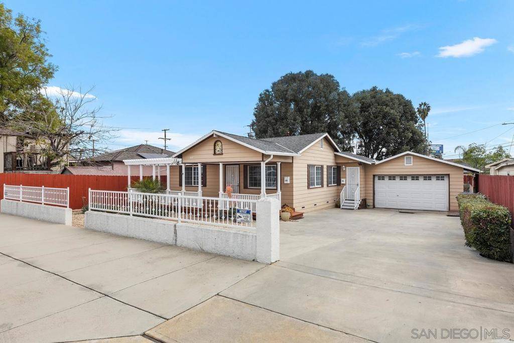421 Richfield Ave, El Cajon, CA 92020