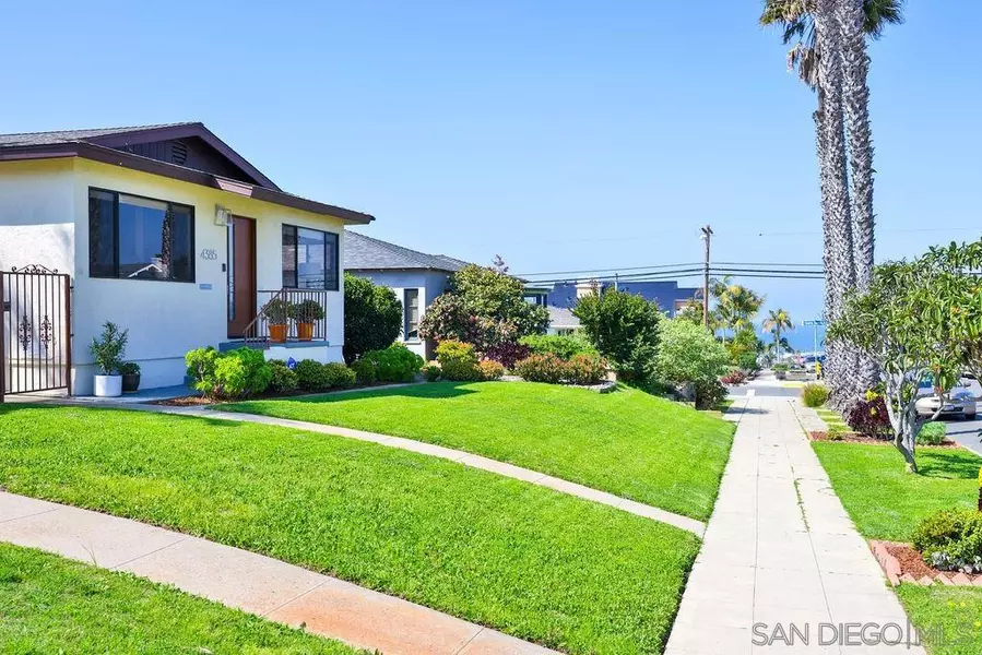 4385 Santa Monica Ave, San Diego, CA 92107