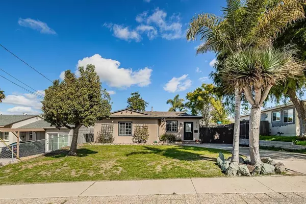 8716 Van Horn St, La Mesa, CA 91942