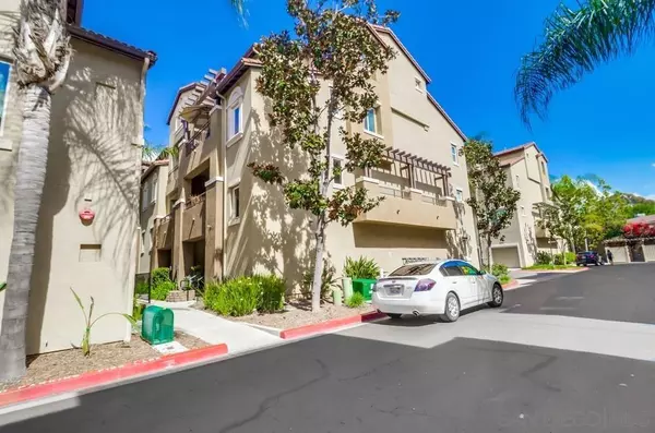 4062 Sandton Lane, San Diego, CA 92105