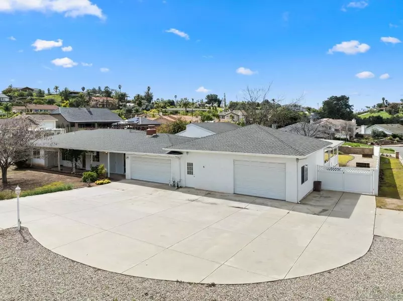 2187 Greenfield Dr, El Cajon, CA 92019