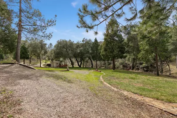 5820 Boulder Creek Rd, Julian, CA 92036