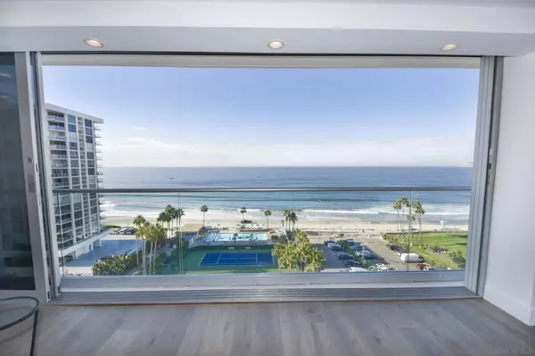 1810 Avenida Del Mundo #1007, Coronado, CA 92118