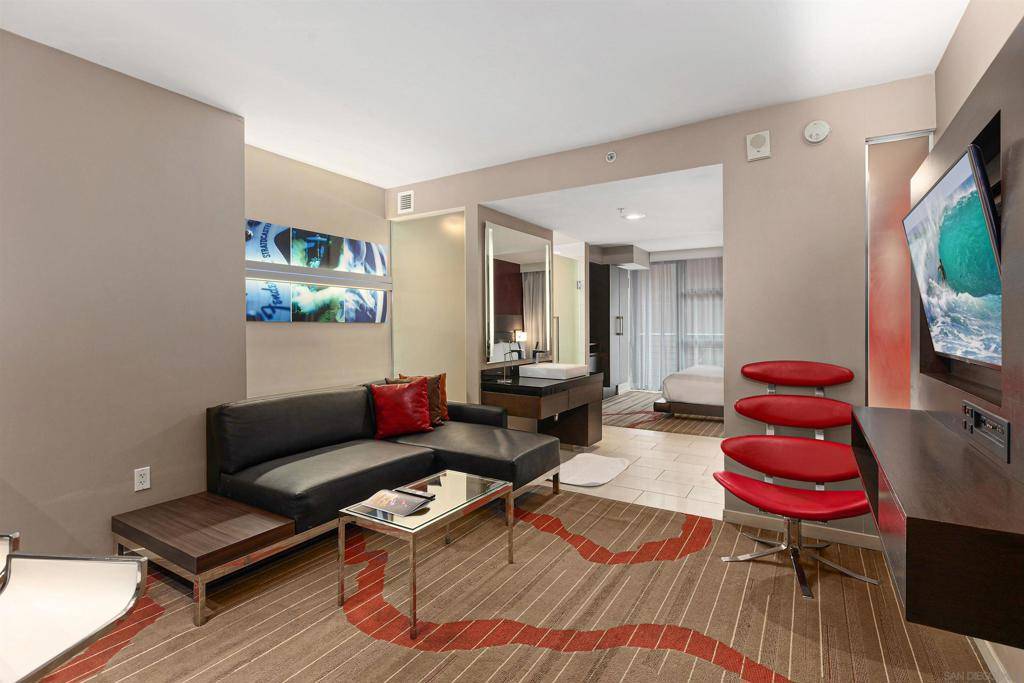 207 5th Ave #446, San Diego, CA 92101