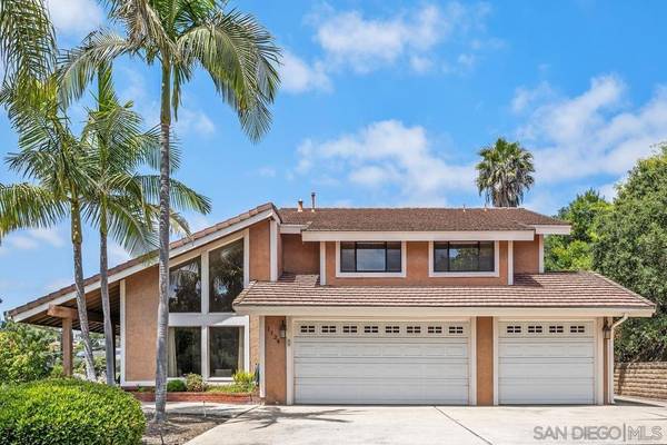 1124 Cypress Dr, Vista, CA 92084