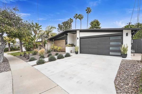 San Diego, CA 92110,3472 Larga Cir