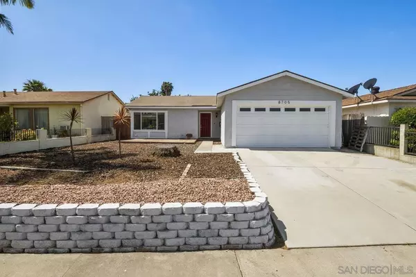 8705 Covina Cir, San Diego, CA 92126