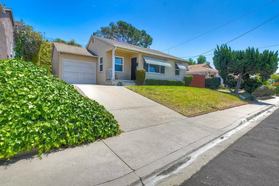 1959 Parrot St, San Diego, CA 92105