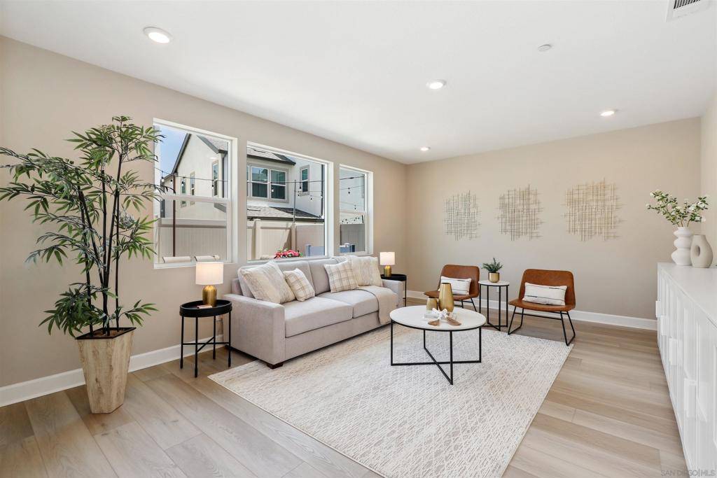 San Diego, CA 92129,12632 Stella Ln