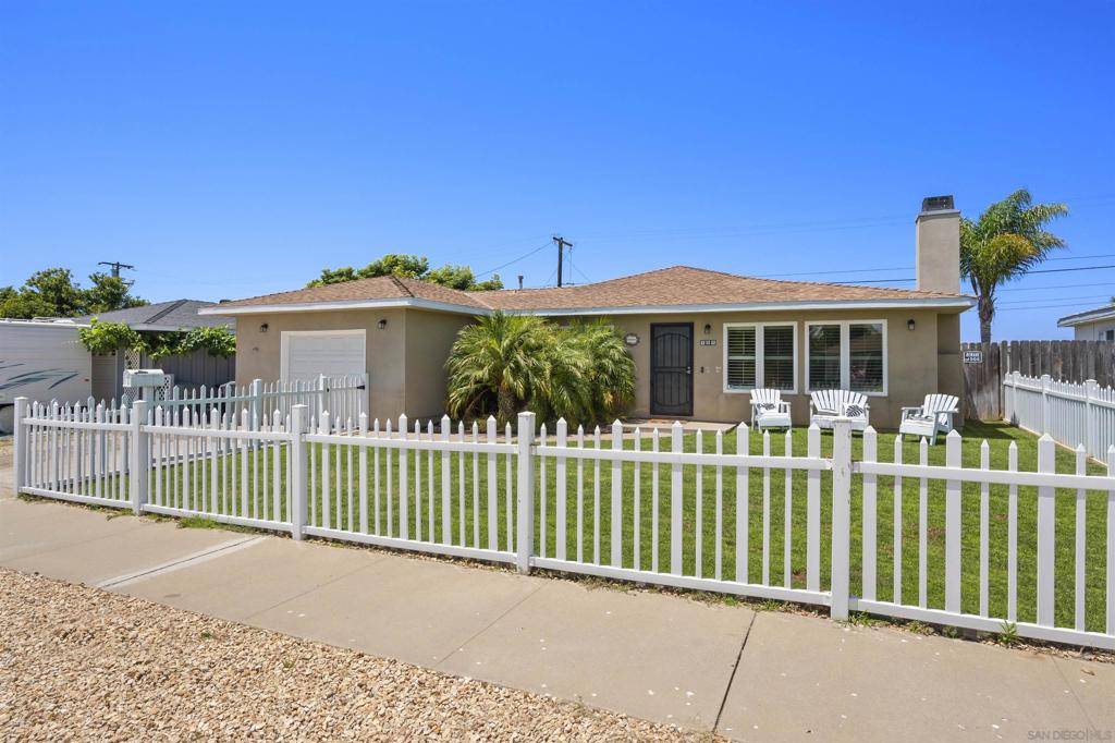 Imperial Beach, CA 91932,454 Carnation Ave