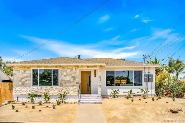 La Mesa, CA 91942,7544 46 South St