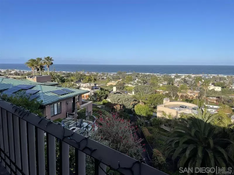 2150 Balboa Ave. Guesthouse, Del Mar, CA 92014