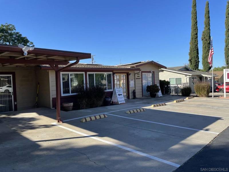 520 D St, Ramona, CA 92065