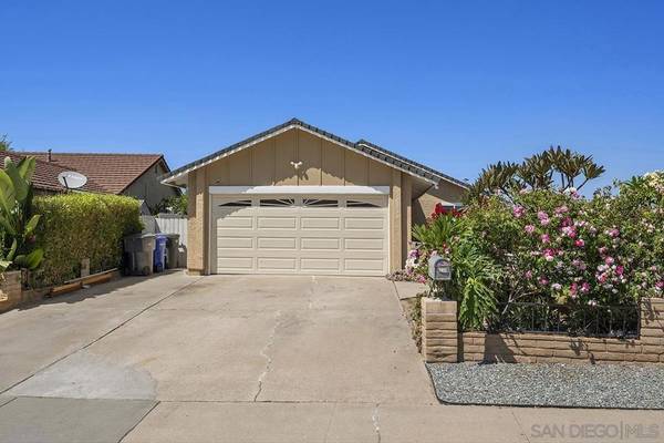 8230 Cacus Street, Spring Valley, CA 91977