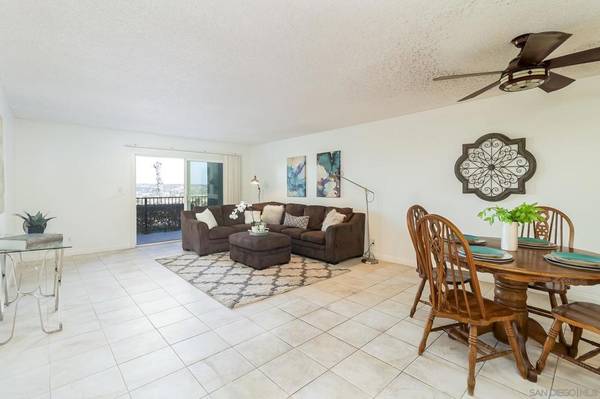 Oceanside, CA 92057,3606 Vista Rey #16