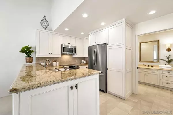 Solana Beach, CA 92075,930 Via Mil Cumbres #183