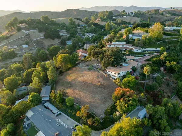 Agoura Hills, CA 91301,28252 Foothill Dr